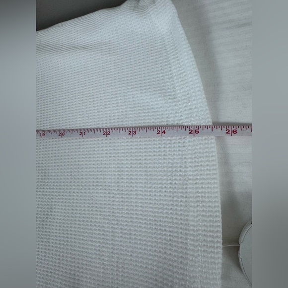 NWT YesNo white thermal Henley shirt with lace sleeves size small - Picture 8 of 12